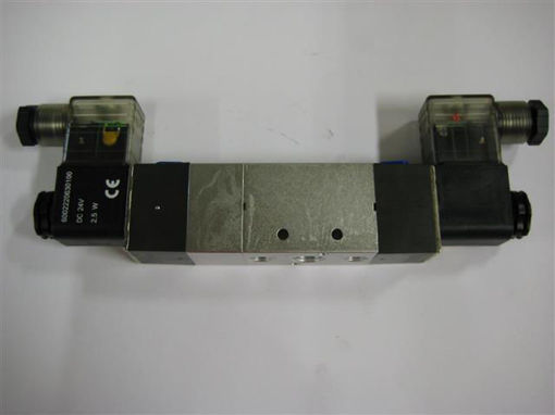 Picture of SOLENOID VALVE. 1/4-5/3-NC-TP.P24V DC